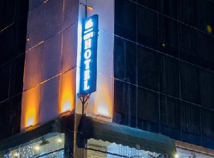 تور هتل فرودگاه شهر استانبول تورنگار