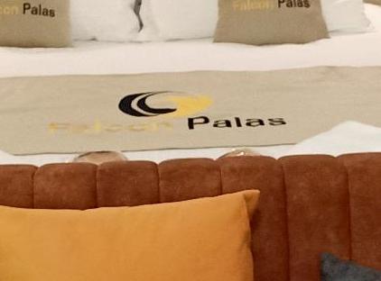 تور هتل نیو فالکون پالاس استانبول تورنگار