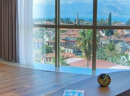 آرک هومز ۸ / آپارتمان دو خوابه با منظره دریا آنتالیا تورنگار