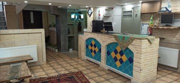 تور شیراز هتل پنج دری