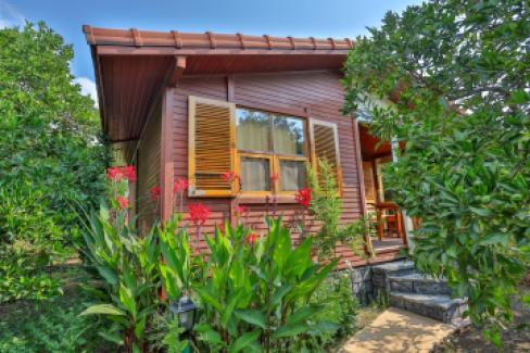Three Islands Bungalows