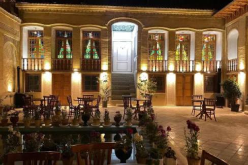 تور شیراز هتل سنتی عمارت جهانشاهی