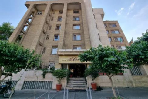 تور تهران هتل البرز