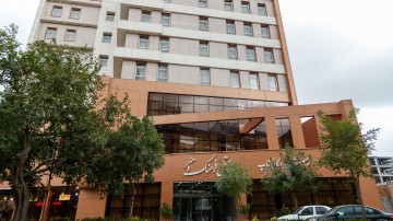 تور مشهد هتل فرهنگ و هنراز ایلام